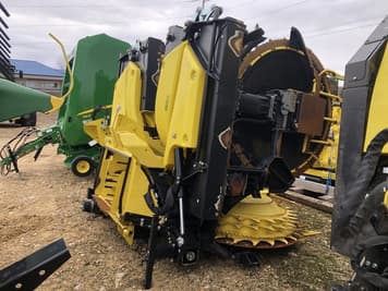 Main image John Deere 772